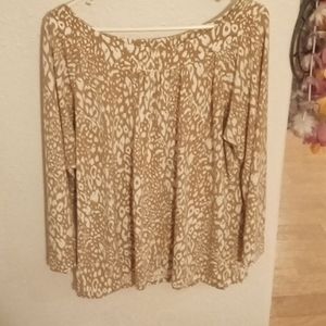 Ruby Rd. Large tan and white top!